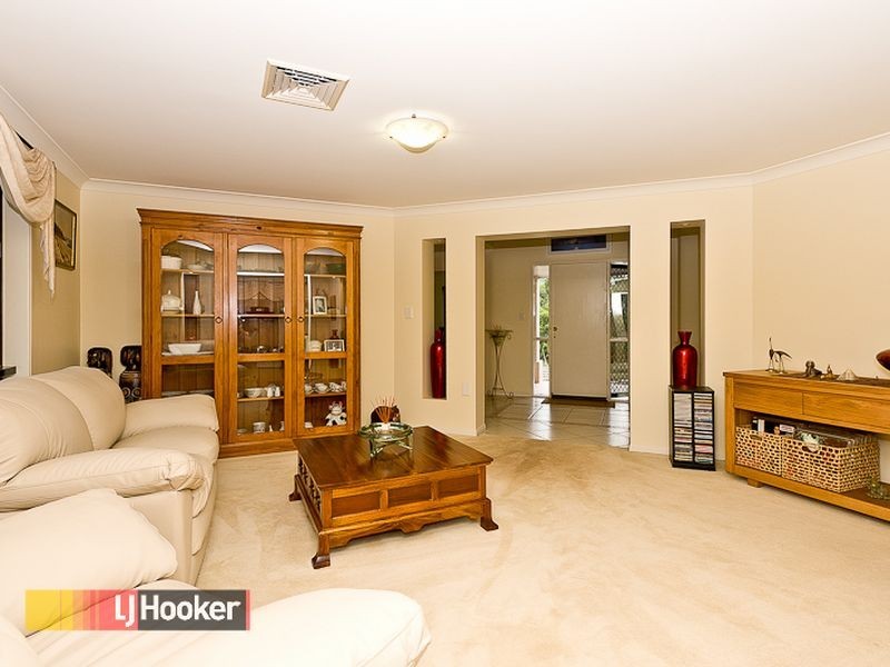 24 Lamaur Street, Warner QLD 4500