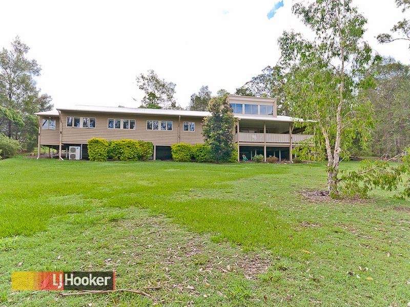 5 Liuda Court, Samford Valley QLD 4520