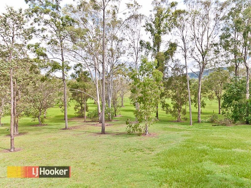 5 Liuda Court, Samford Valley QLD 4520