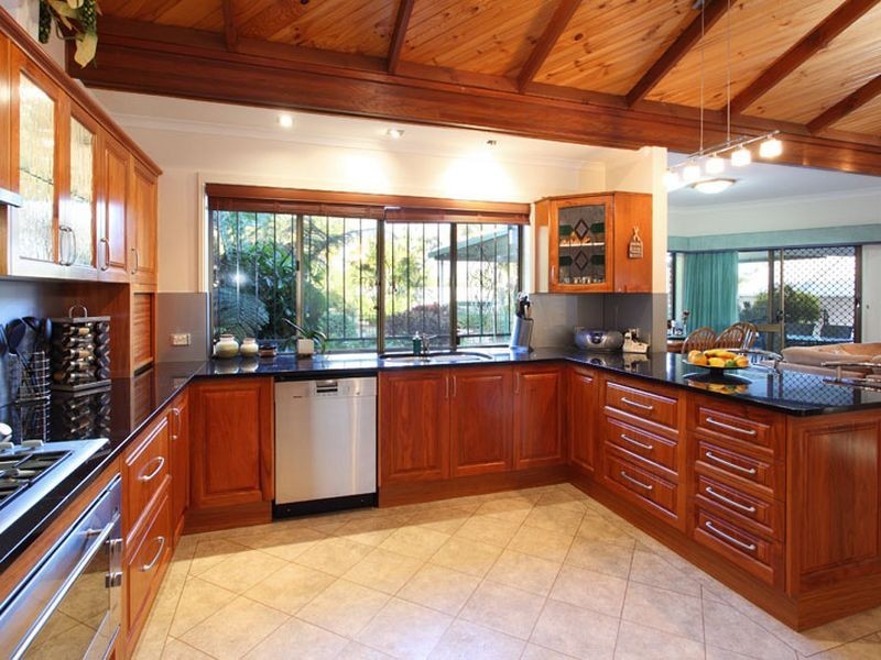 6 Mayflower Street, Warner QLD 4500