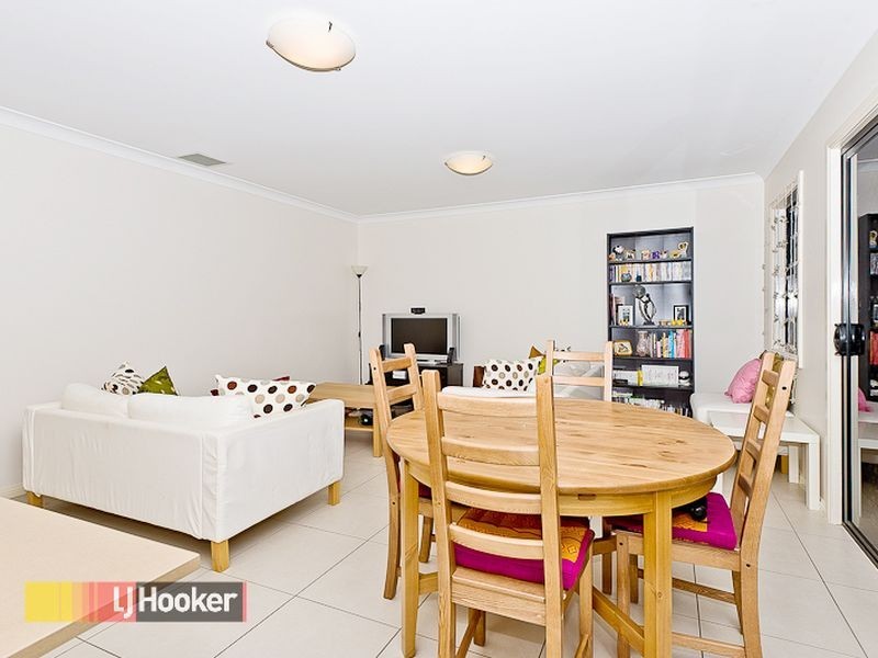 4/15 Curwen Terrace, Chermside QLD 4032