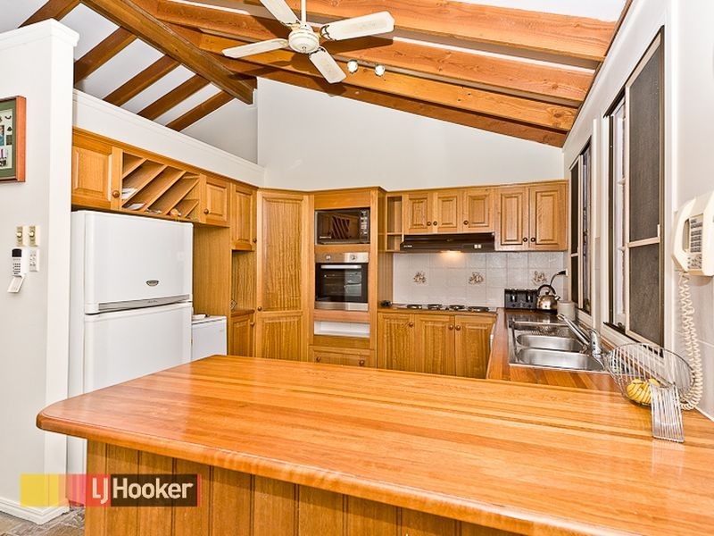 57 Tallowood Lane, Cashmere QLD 4500