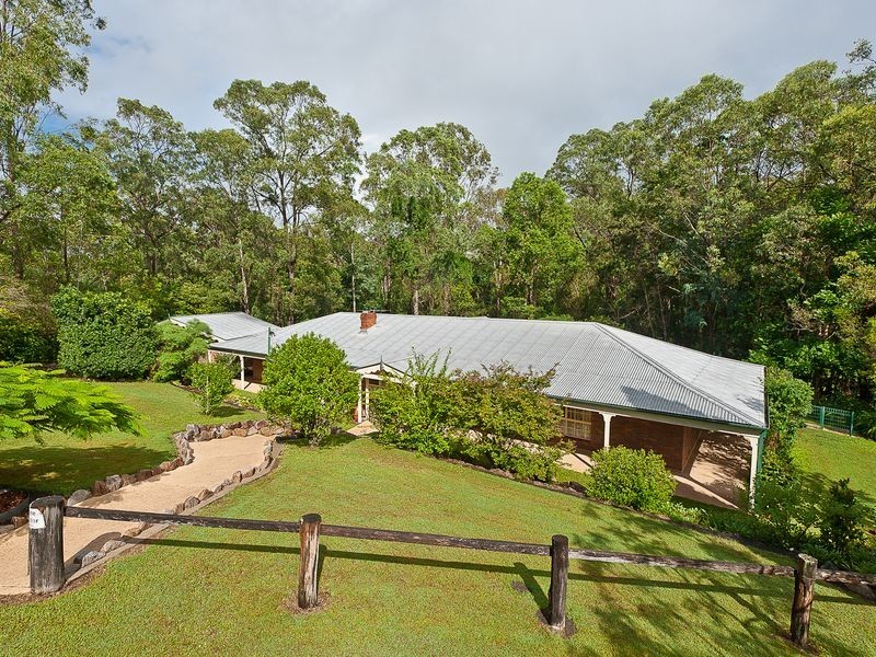 Eatons Hill QLD 4037