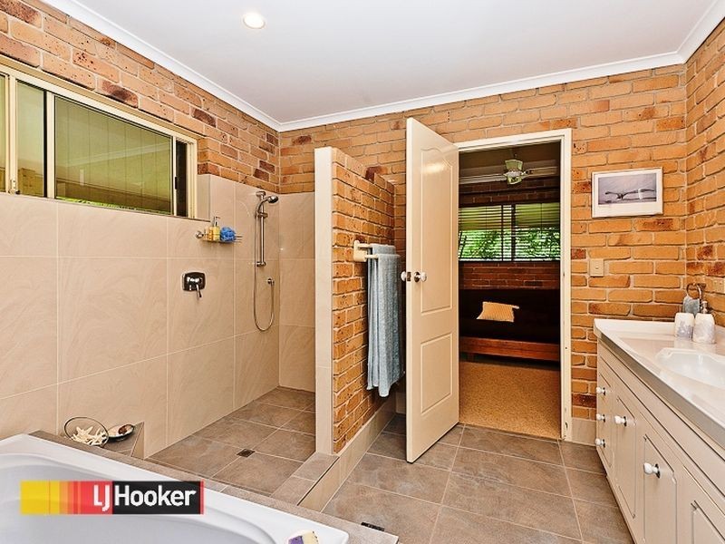 Eatons Hill QLD 4037