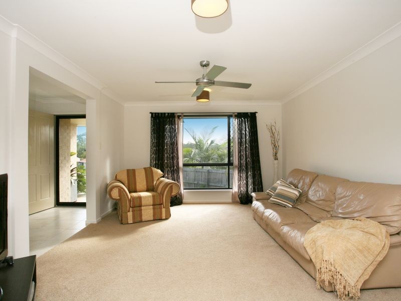 8 Mahaffey Crt, Cashmere QLD 4500