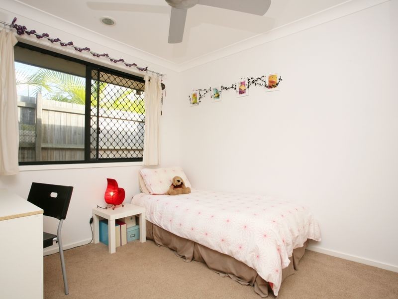 8 Mahaffey Crt, Cashmere QLD 4500