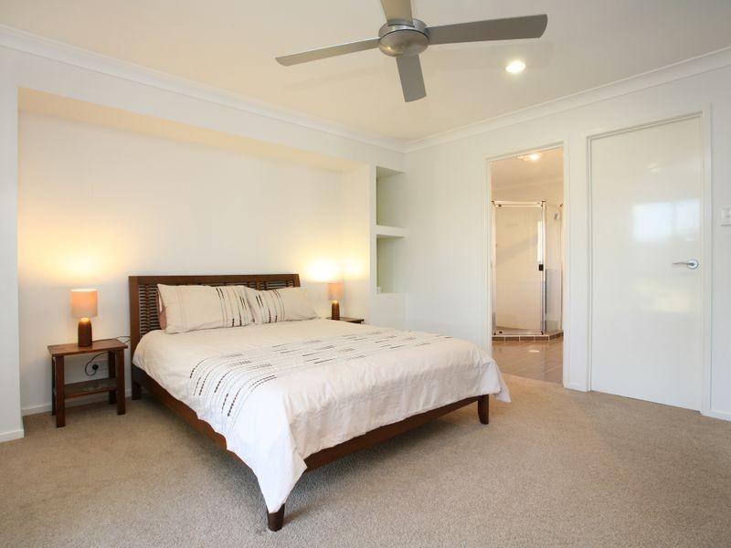 8 Mahaffey Crt, Cashmere QLD 4500