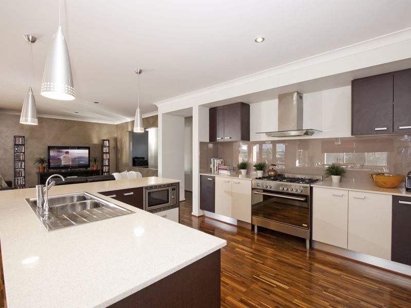 Warner QLD 4500
