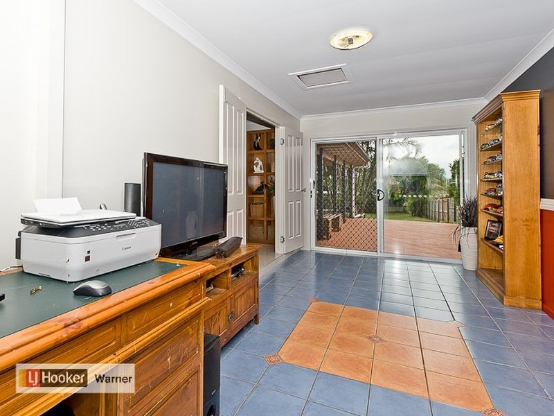 6 Marcia-Belle Place, Joyner QLD 4500