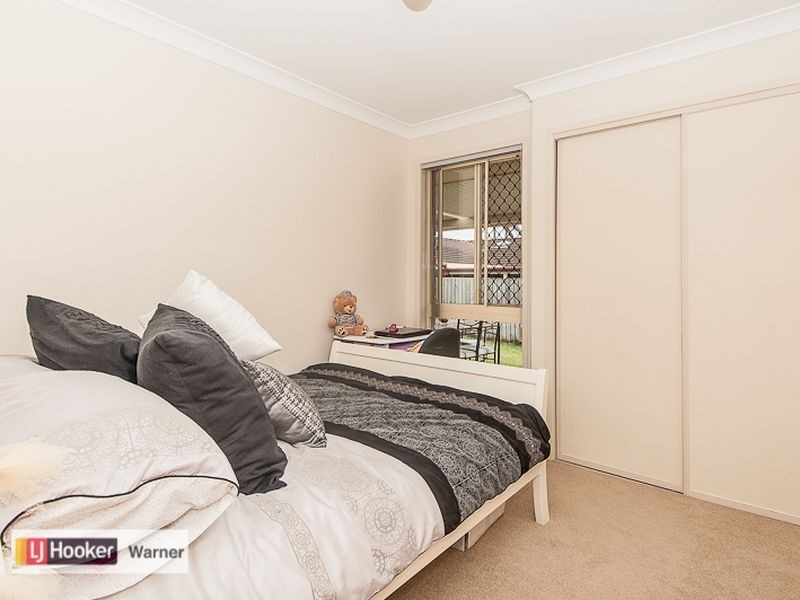 11 Blue Mountain Crescent, Warner QLD 4500