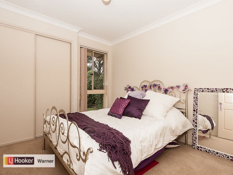11 Blue Mountain Crescent, Warner QLD 4500