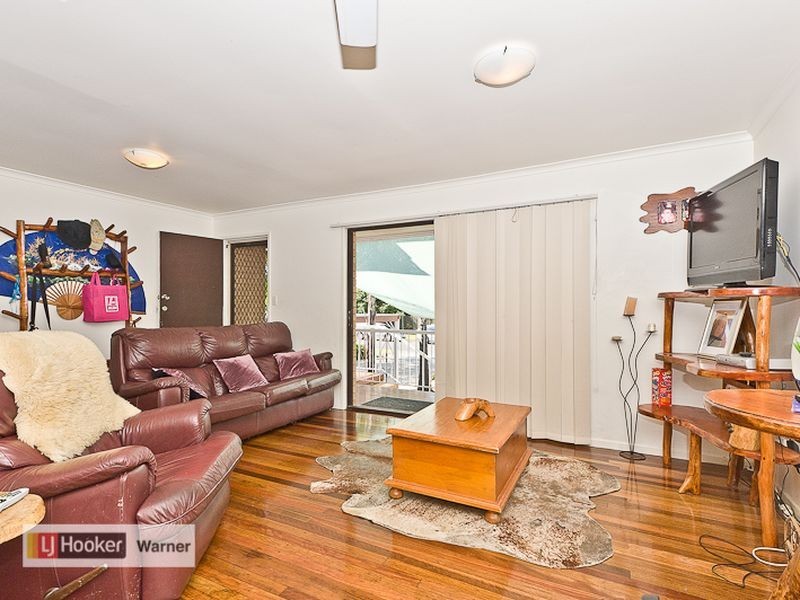 4 Oscar Crescent, Albany Creek QLD 4035