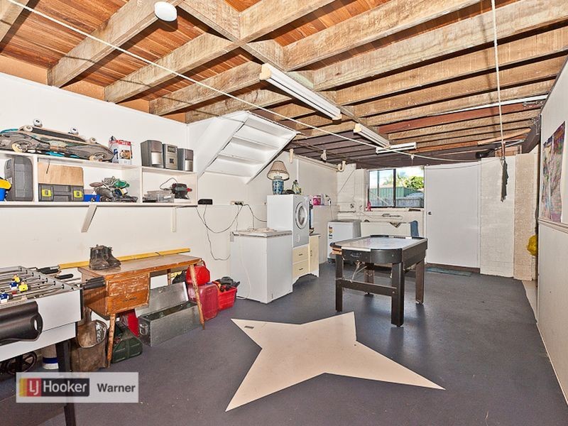 4 Oscar Crescent, Albany Creek QLD 4035