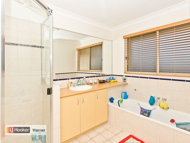 12 Grass Tree Close, Bridgeman Downs QLD 4035