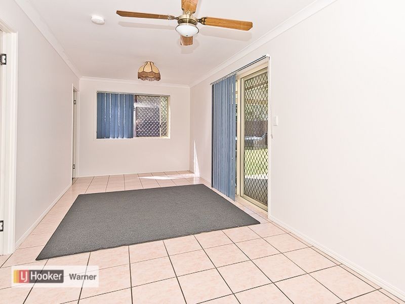 41 Blue Mountain Crescent, Warner QLD 4500
