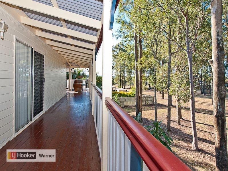 49 Paramount Drive, Warner QLD 4500