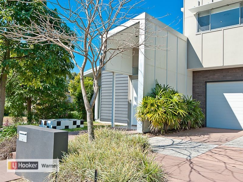 8 Kipfler Lane, Warner QLD 4500