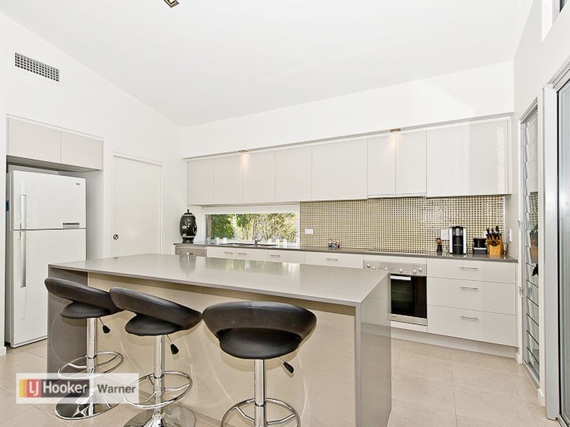 8 Kipfler Lane, Warner QLD 4500