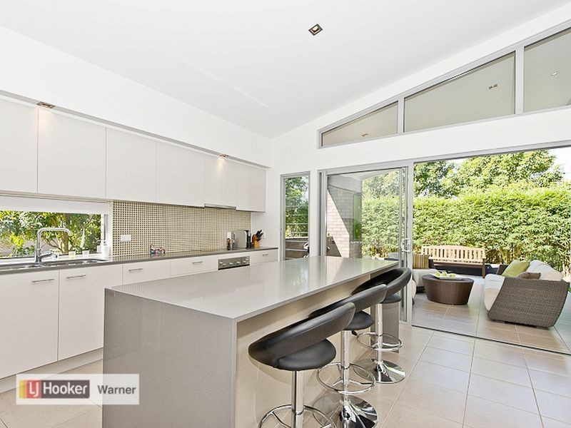 8 Kipfler Lane, Warner QLD 4500