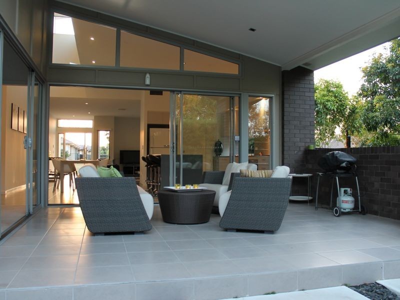 8 Kipfler Lane, Warner QLD 4500