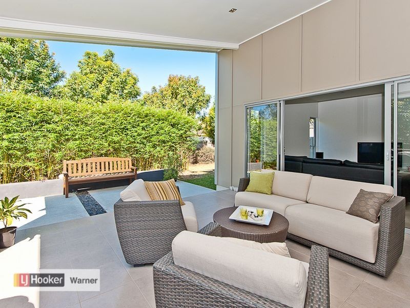 8 Kipfler Lane, Warner QLD 4500