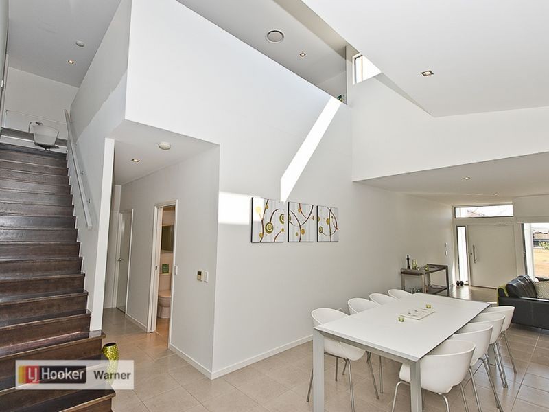 8 Kipfler Lane, Warner QLD 4500