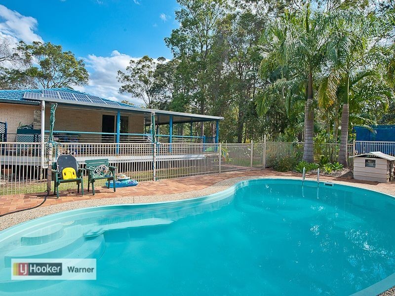547 South Pine Road, Warner QLD 4500
