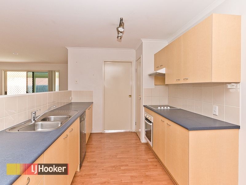 8 Hazelnut Close, Warner QLD 4500