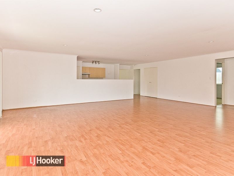 8 Hazelnut Close, Warner QLD 4500