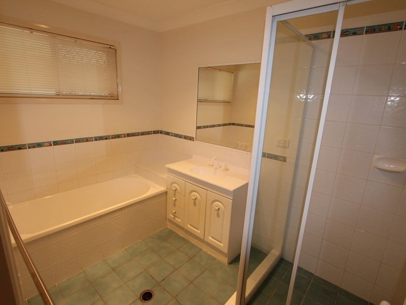 16 Viscount Street, Bray Park QLD 4500