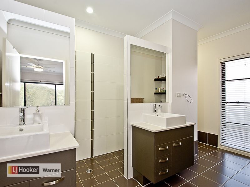 9 Wessling Close, Cashmere QLD 4500