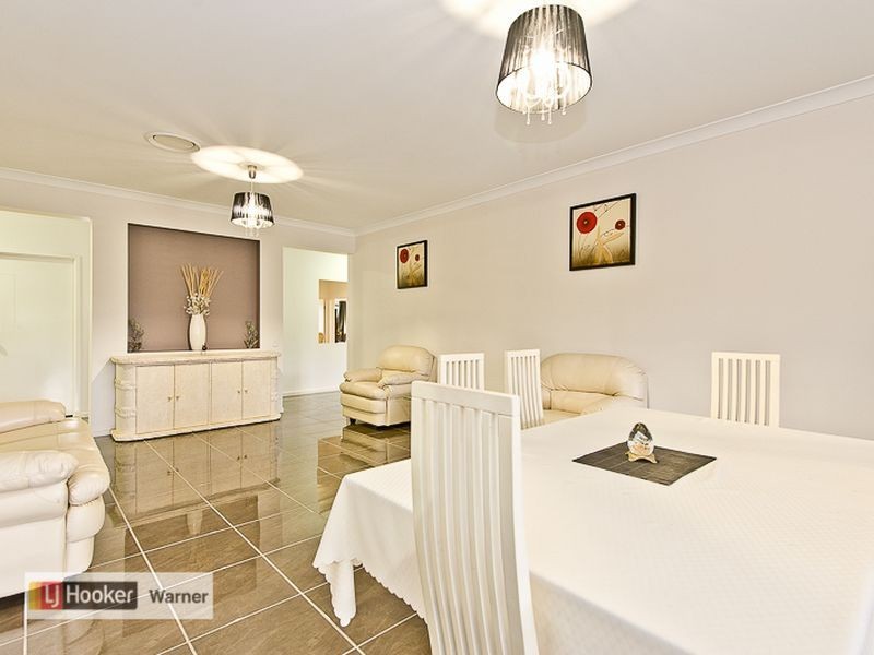 9 Wessling Close, Cashmere QLD 4500