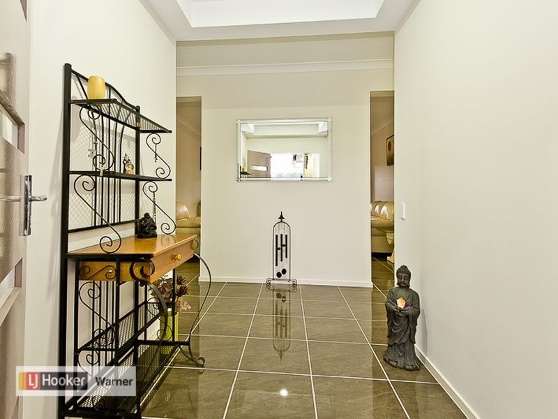 9 Wessling Close, Cashmere QLD 4500