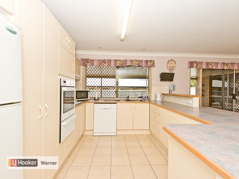 9 Links Crescent, Joyner QLD 4500