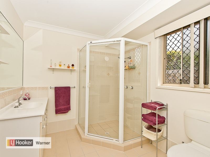 9 Links Crescent, Joyner QLD 4500