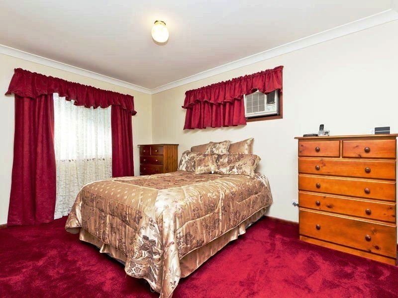 17 Sarow Drive, Warner QLD 4500
