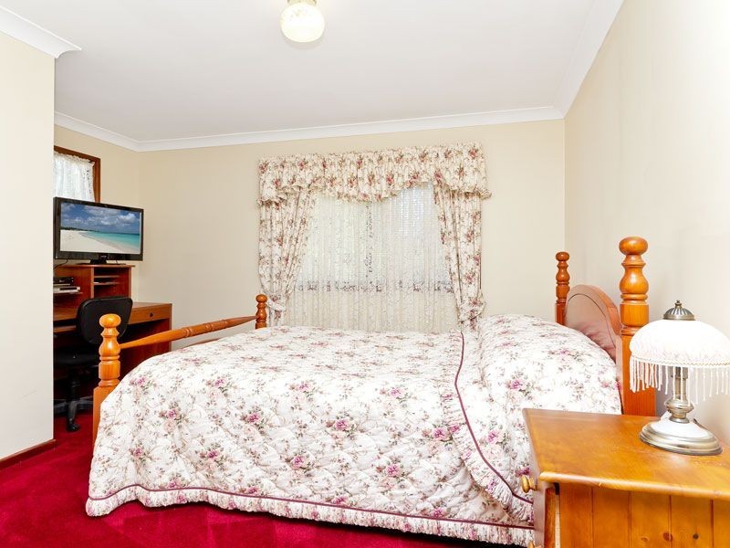 17 Sarow Drive, Warner QLD 4500