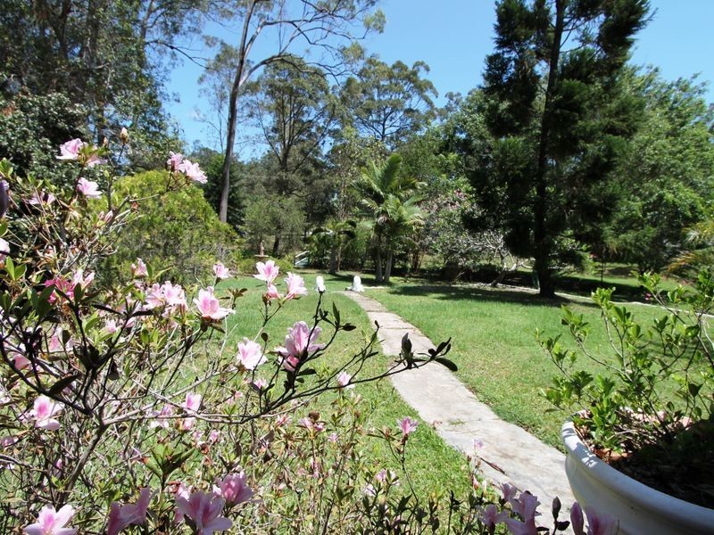 17 Sarow Drive, Warner QLD 4500