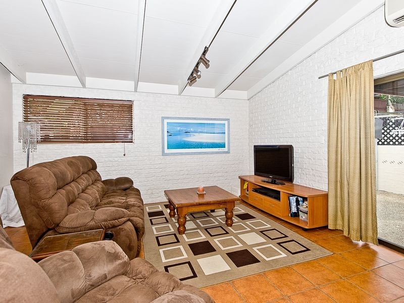 2 Bodiam Court, Strathpine QLD 4500