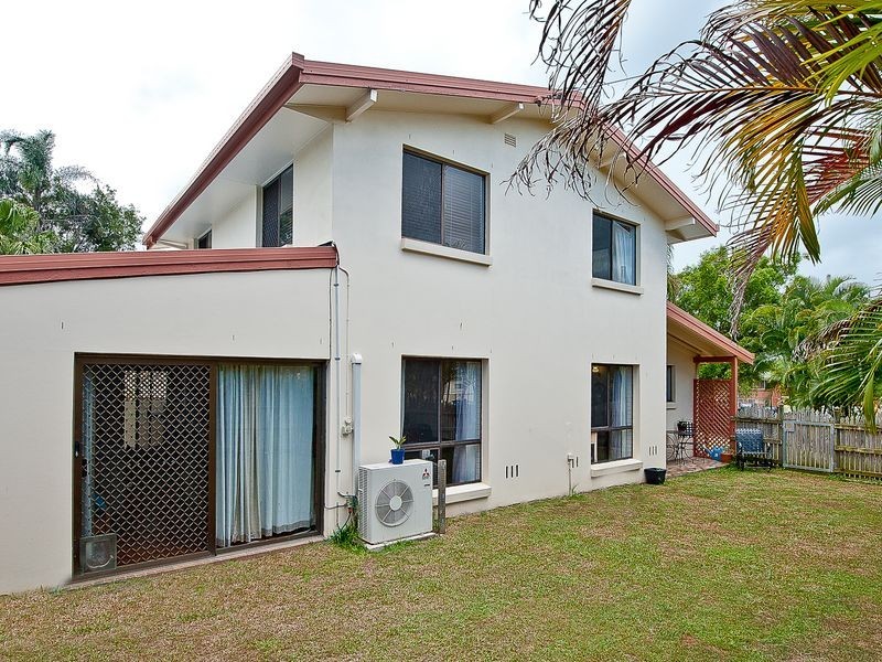 2 Bodiam Court, Strathpine QLD 4500