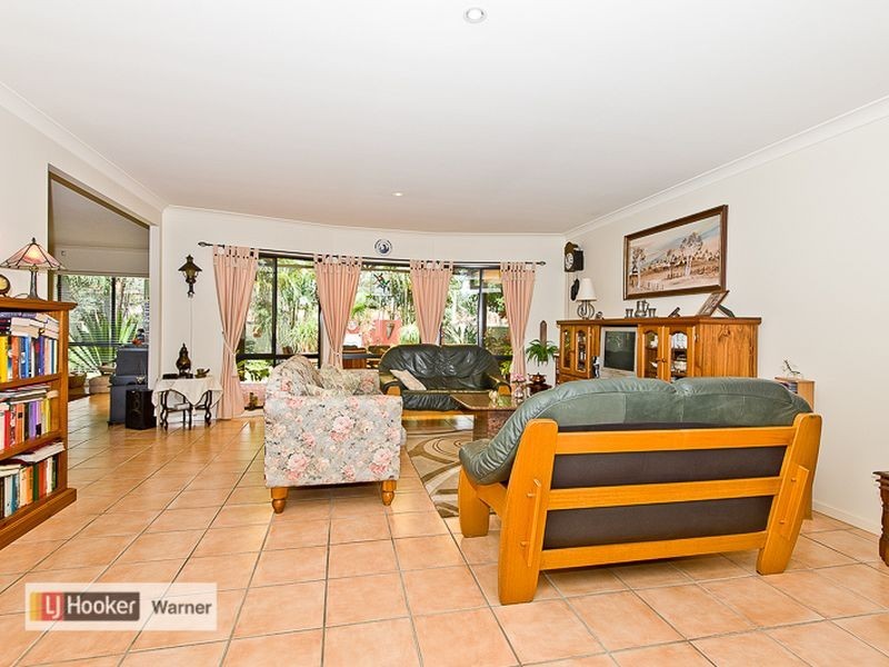 1 Sycamore Court, Warner QLD 4500