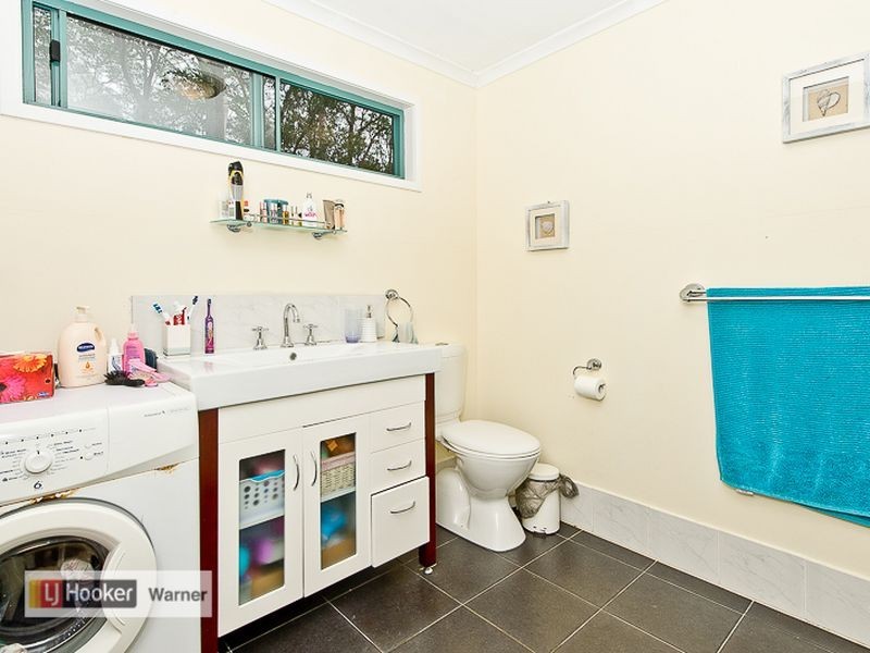 8 Lakeview Court, Joyner QLD 4500