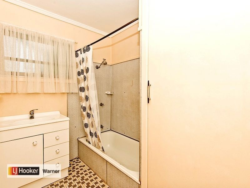 12 Carrie Street, Zillmere QLD 4034