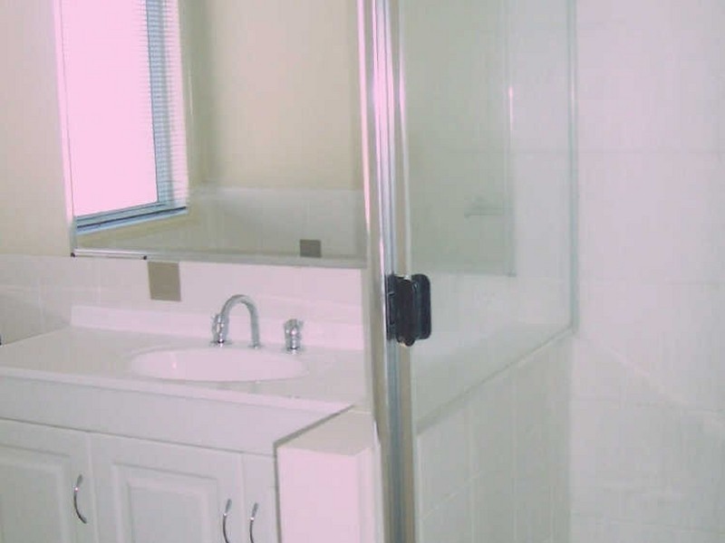 Eatons Hill QLD 4037