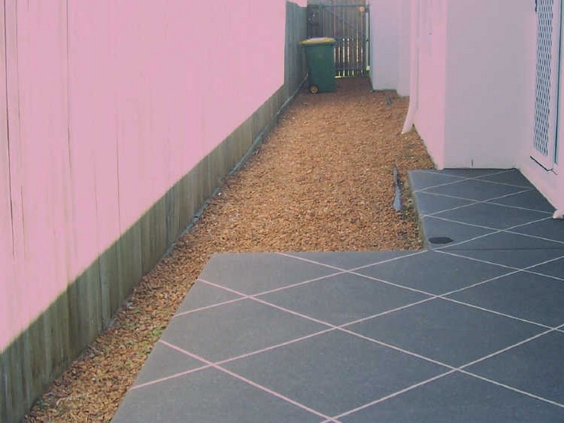 Eatons Hill QLD 4037