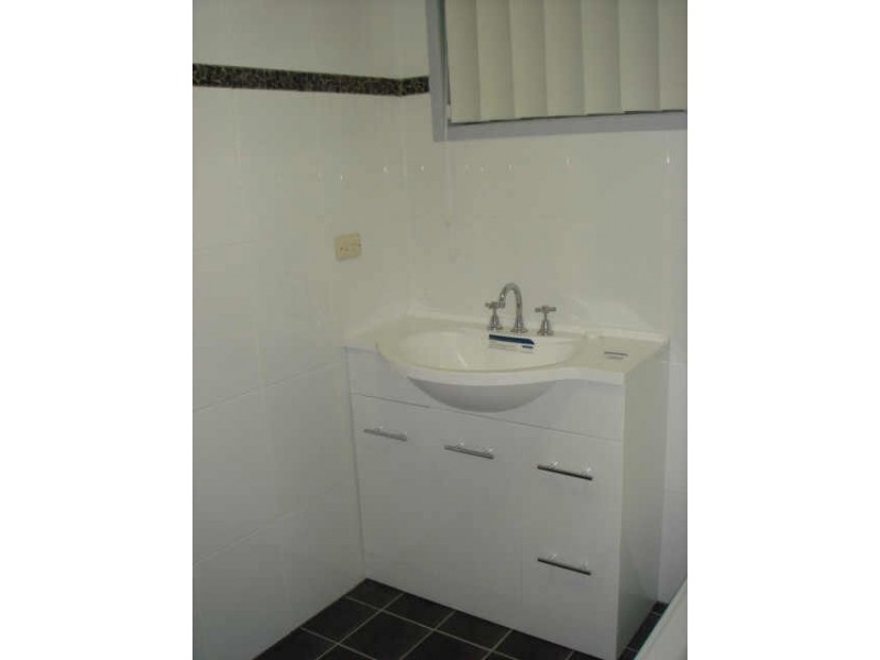 Eatons Hill QLD 4037