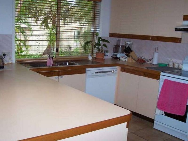 20 Willow Street, Albany Creek QLD 4035