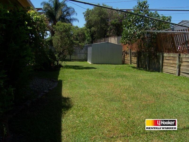 100 Faheys Road West, Albany Creek QLD 4035
