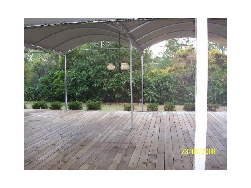 Eatons Hill QLD 4037