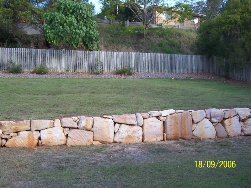 Eatons Hill QLD 4037